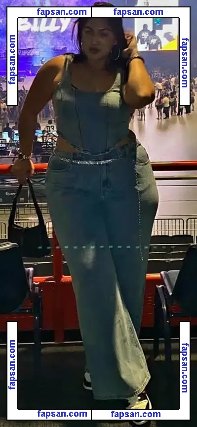 bialorenz голая фото #0015 с Онлифанс