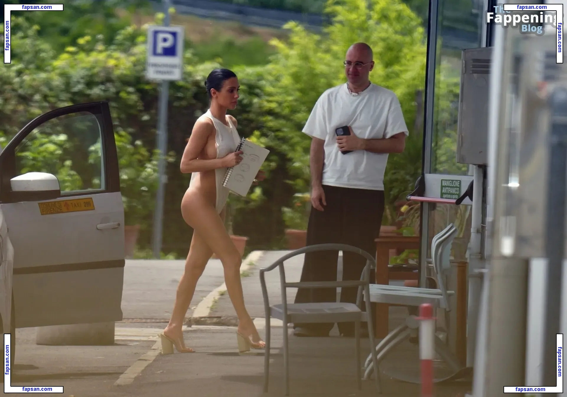 Bianca Censori nude photo #0894 from OnlyFans