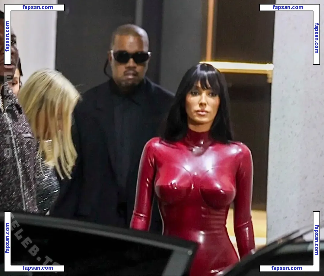 Bianca Censori nude photo #1551 from OnlyFans