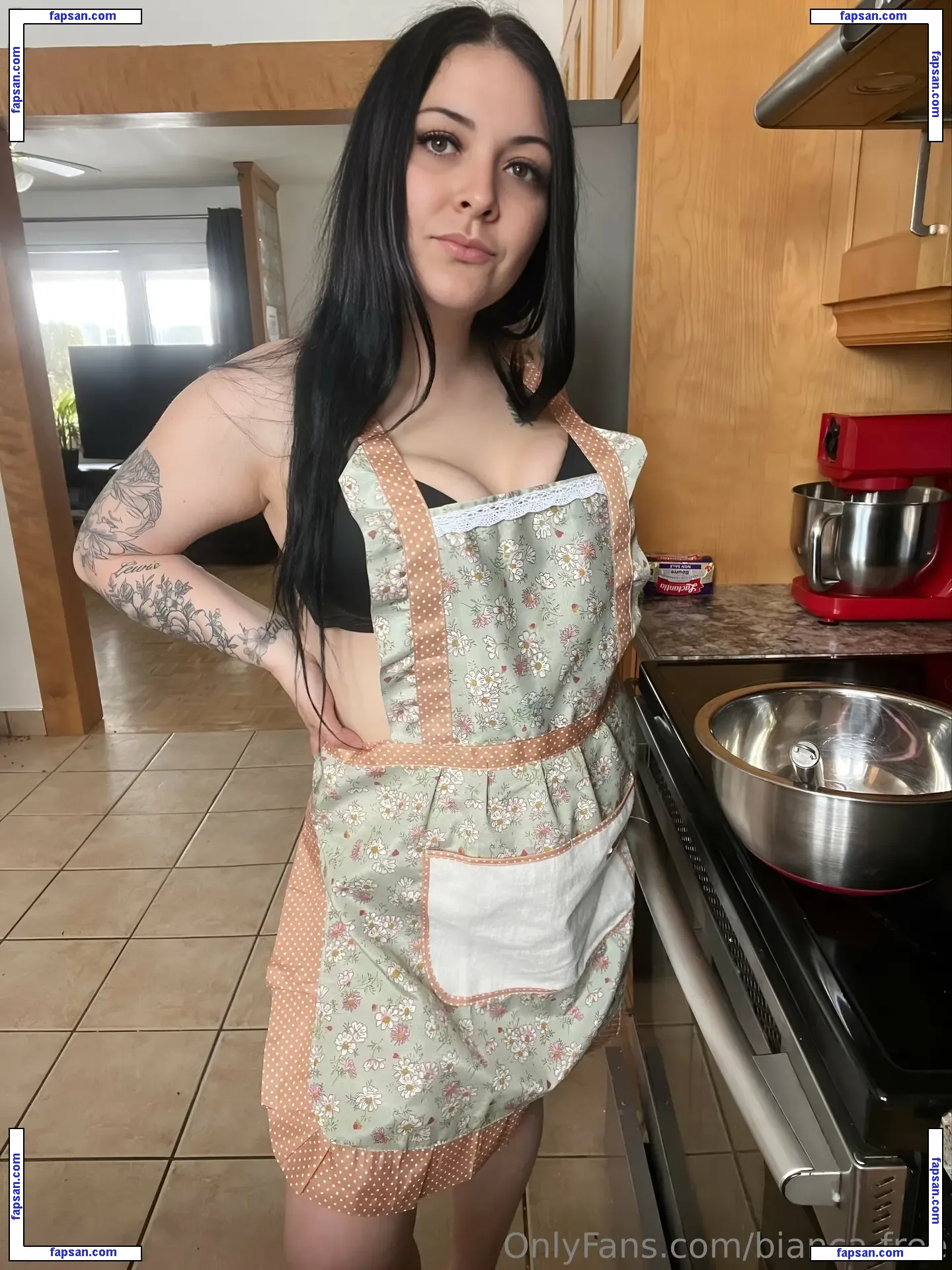 bianca-free nude photo #0004 from OnlyFans