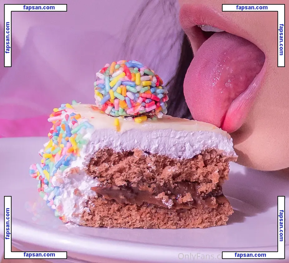 Bianca Karina голая фото #0111 с Онлифанс