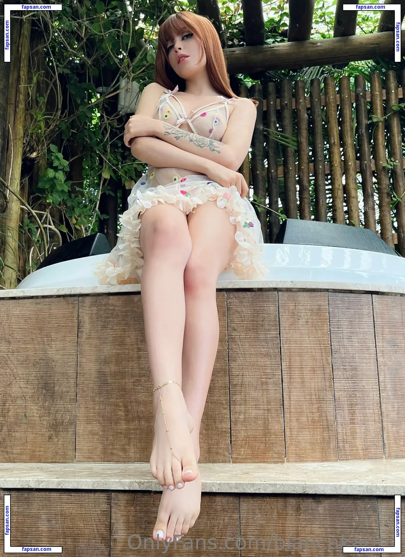 Bianca Karina голая фото #0413 с Онлифанс