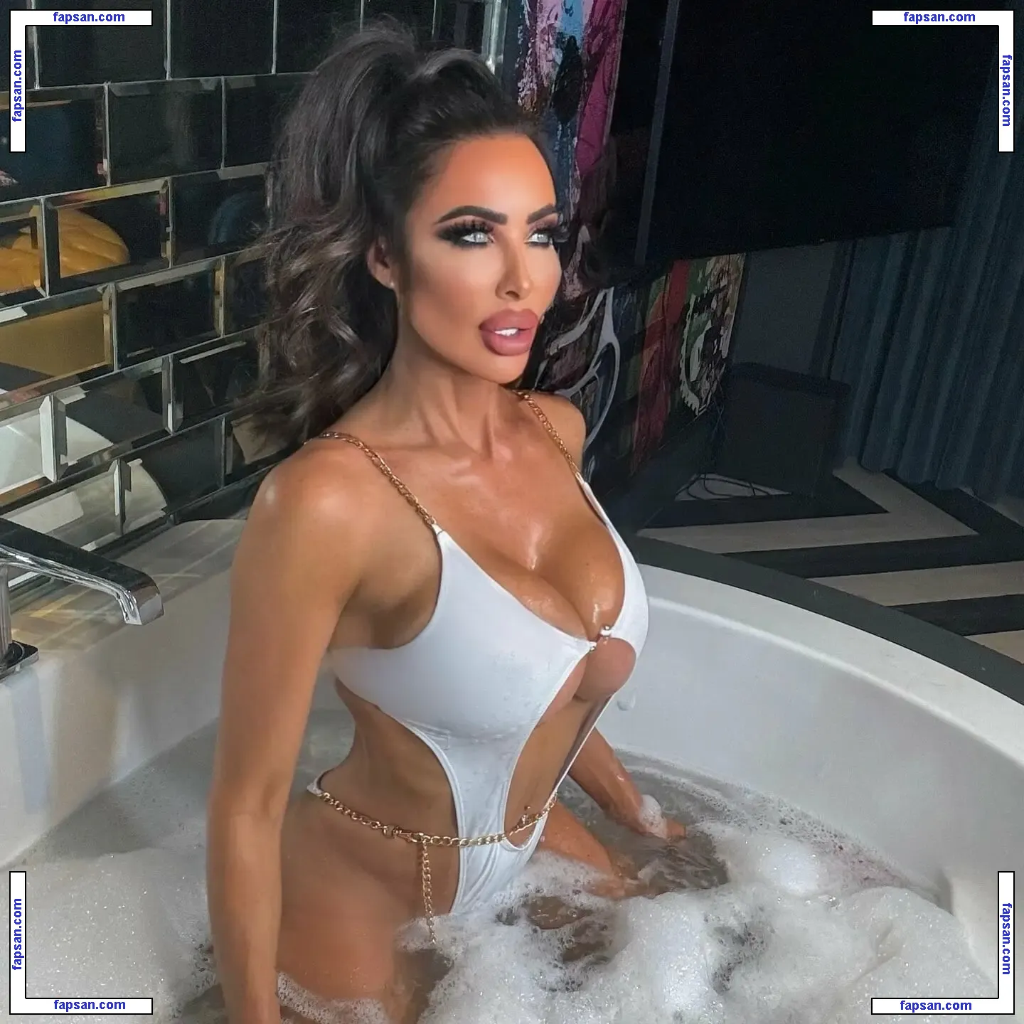 Bianca La Bomb голая фото #0013 с Онлифанс