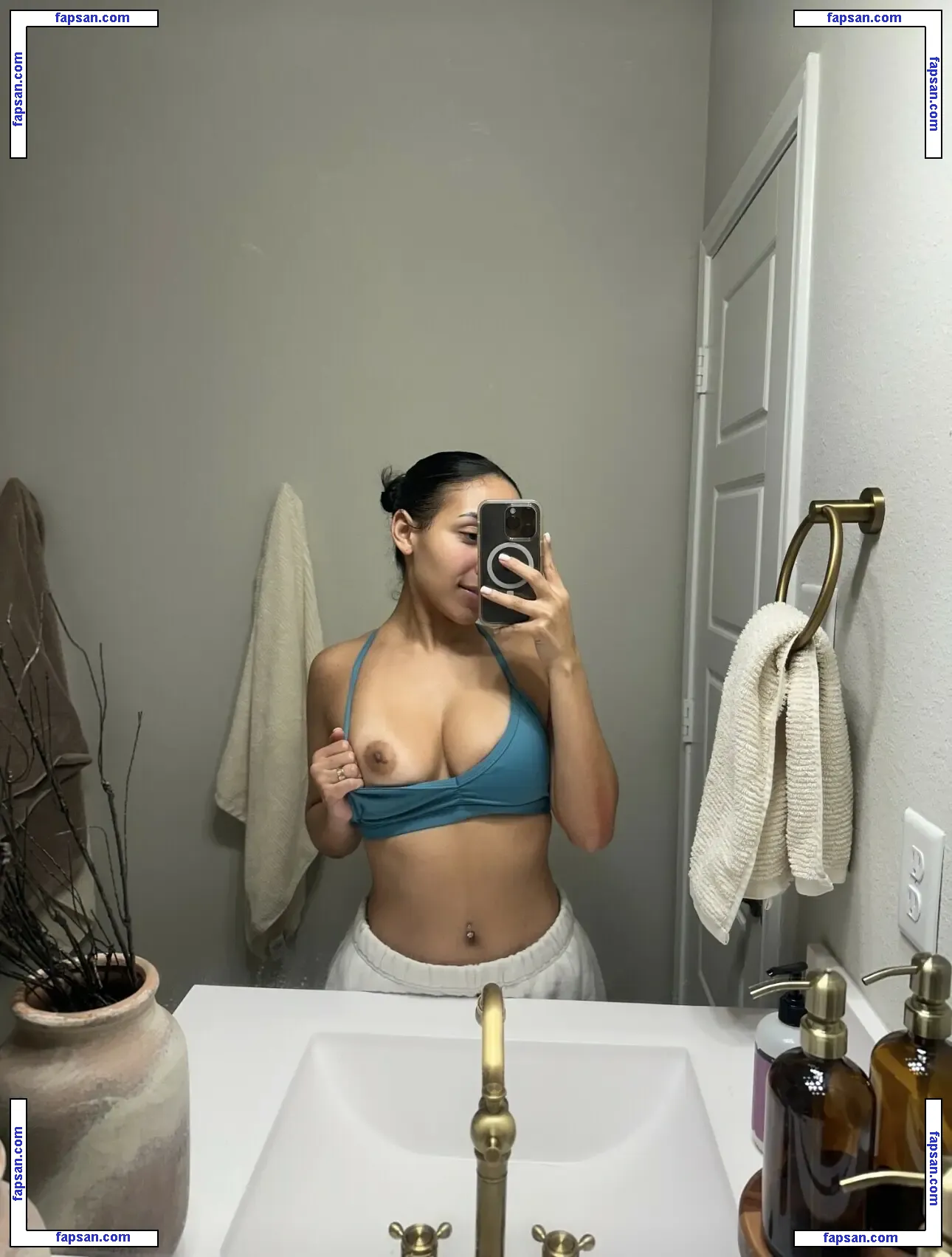 Bianca Morales nude photo #0006 from OnlyFans