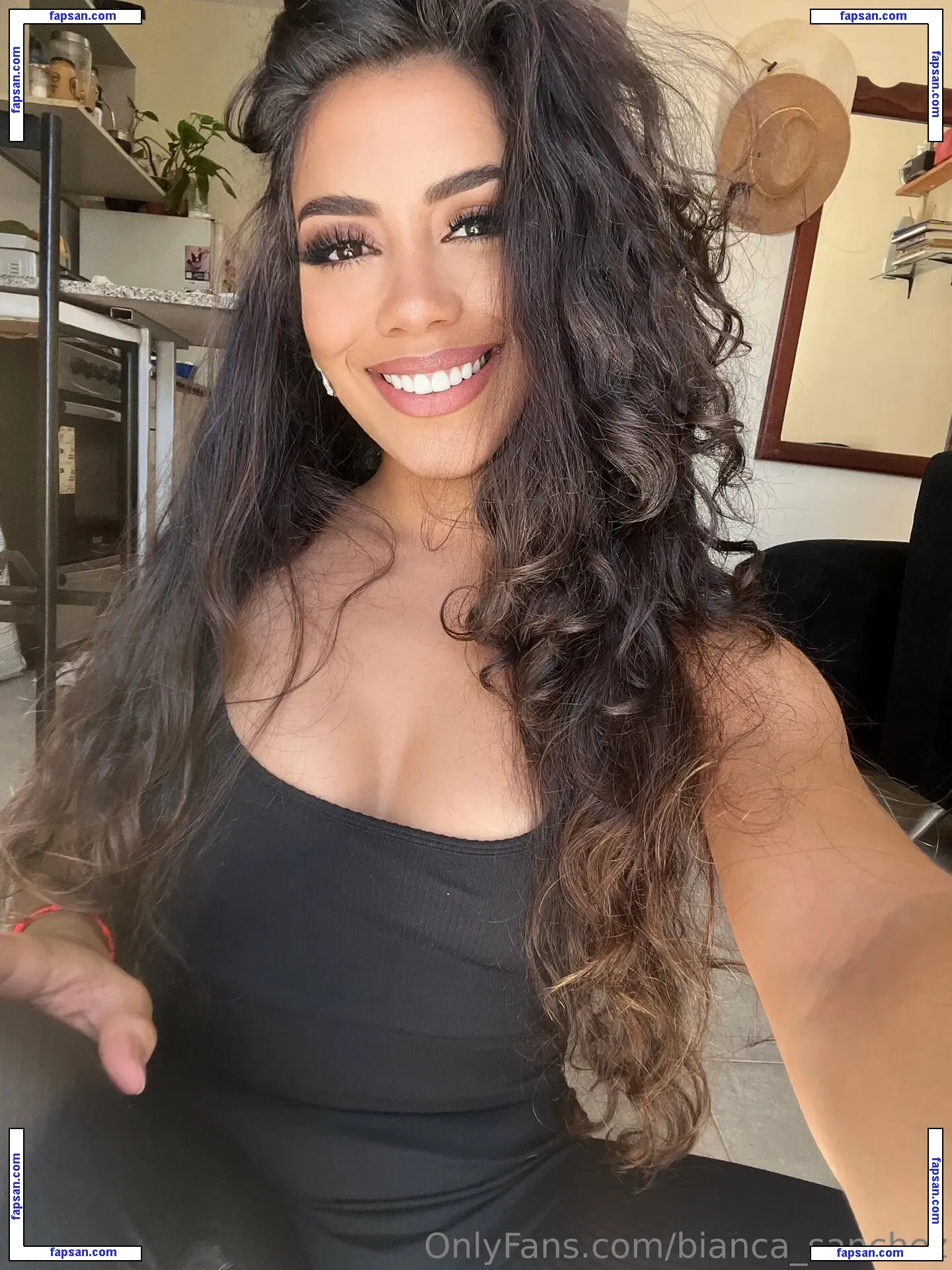 bianca_sanchez nude photo #0038 from OnlyFans