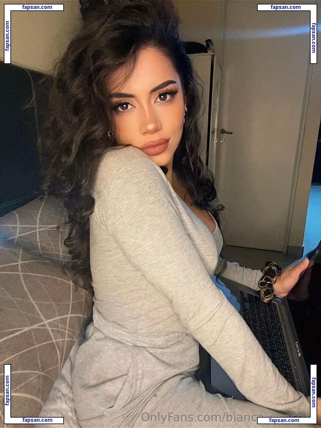 bianca_sanchez голая фото #0078 с Онлифанс