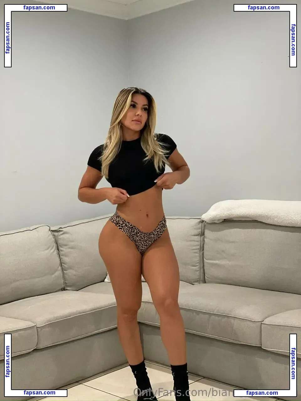 Biancamichellex7 nude photo #0009 from OnlyFans