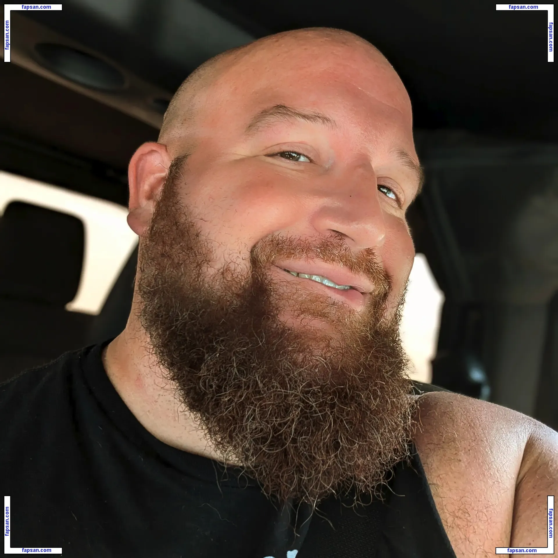 Bigbear4cuddles голая фото #0008 с Онлифанс