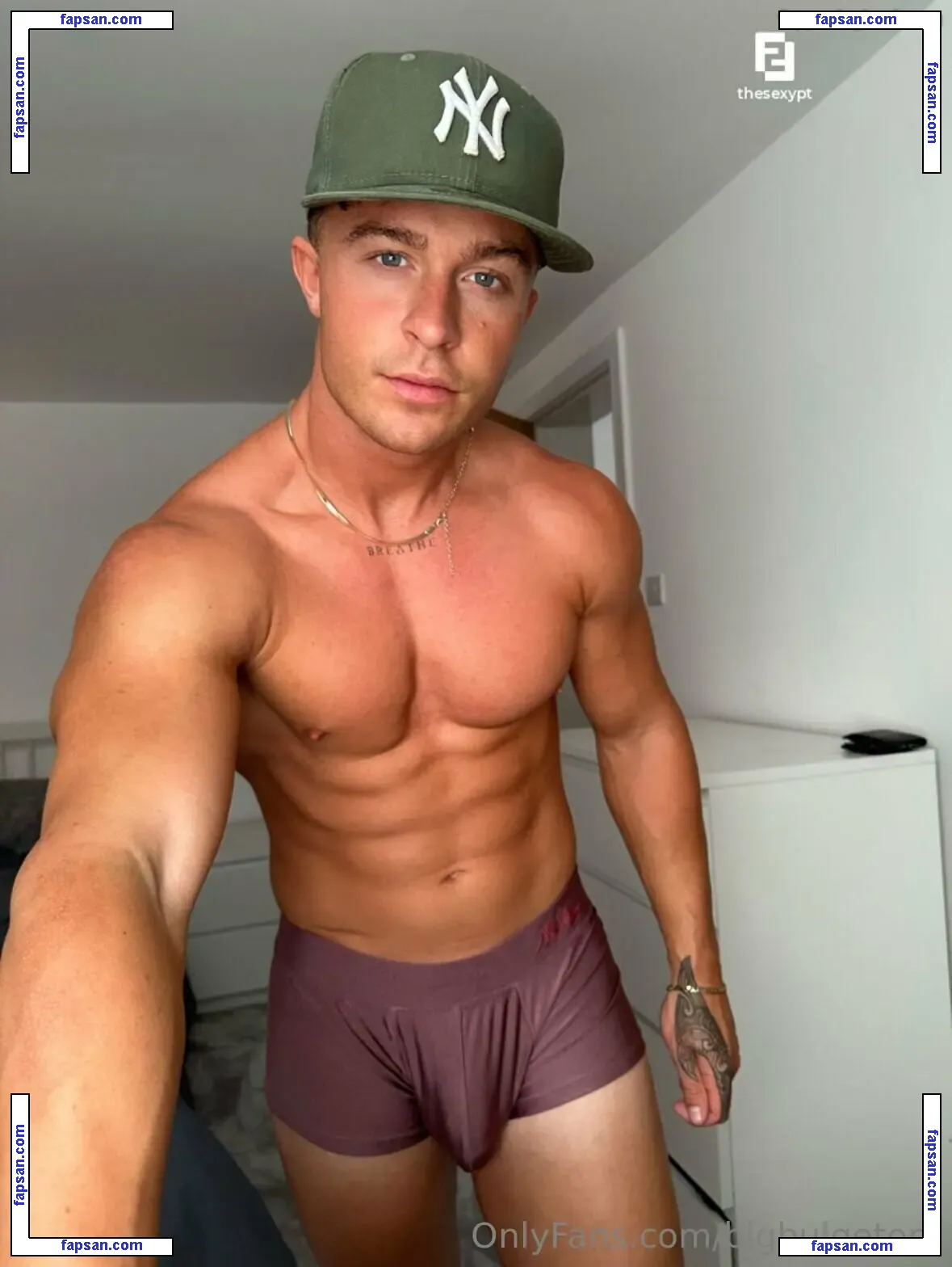 bigbulgetom nude photo #0006 from OnlyFans