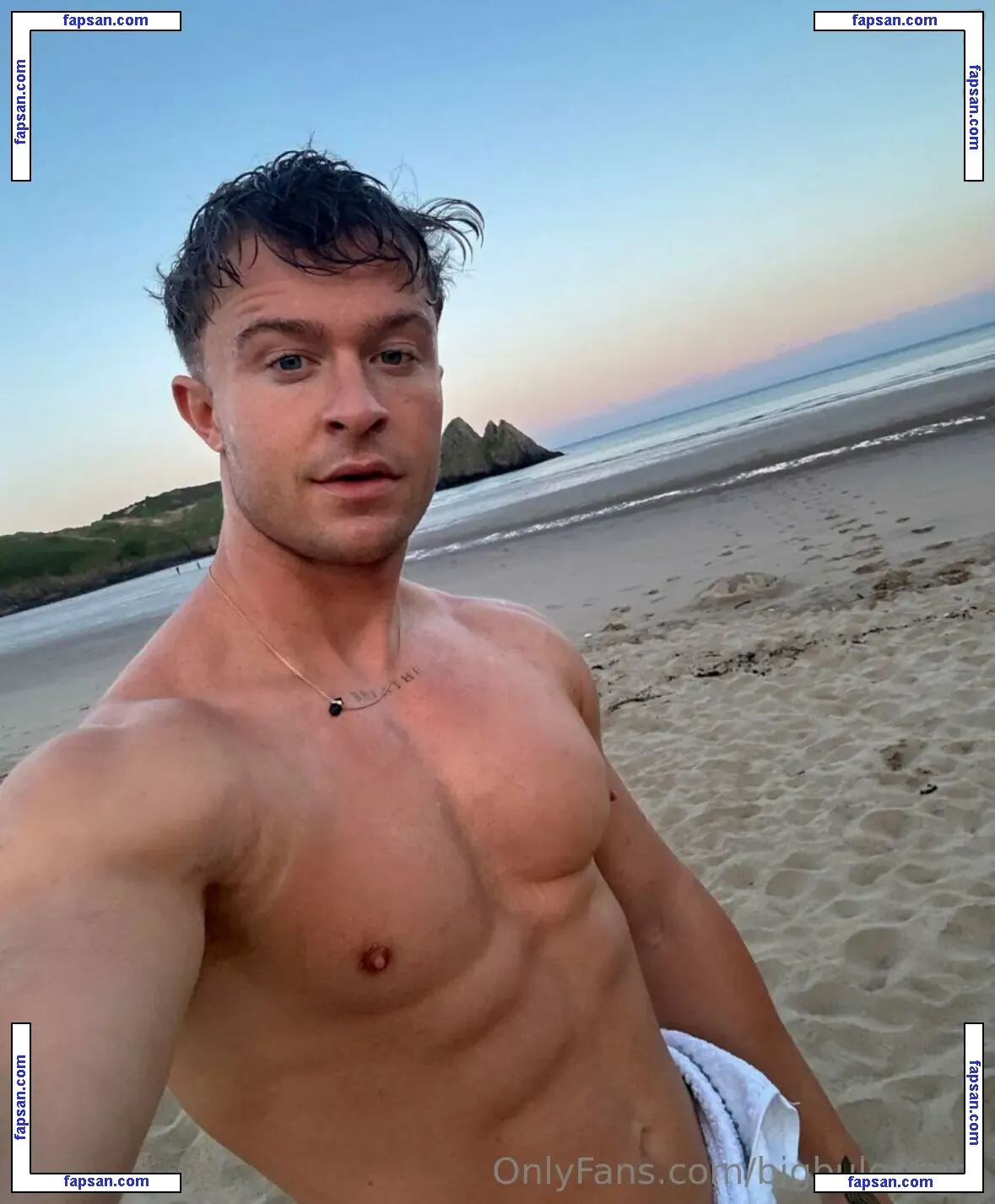 bigbulgetom nude photo #0010 from OnlyFans