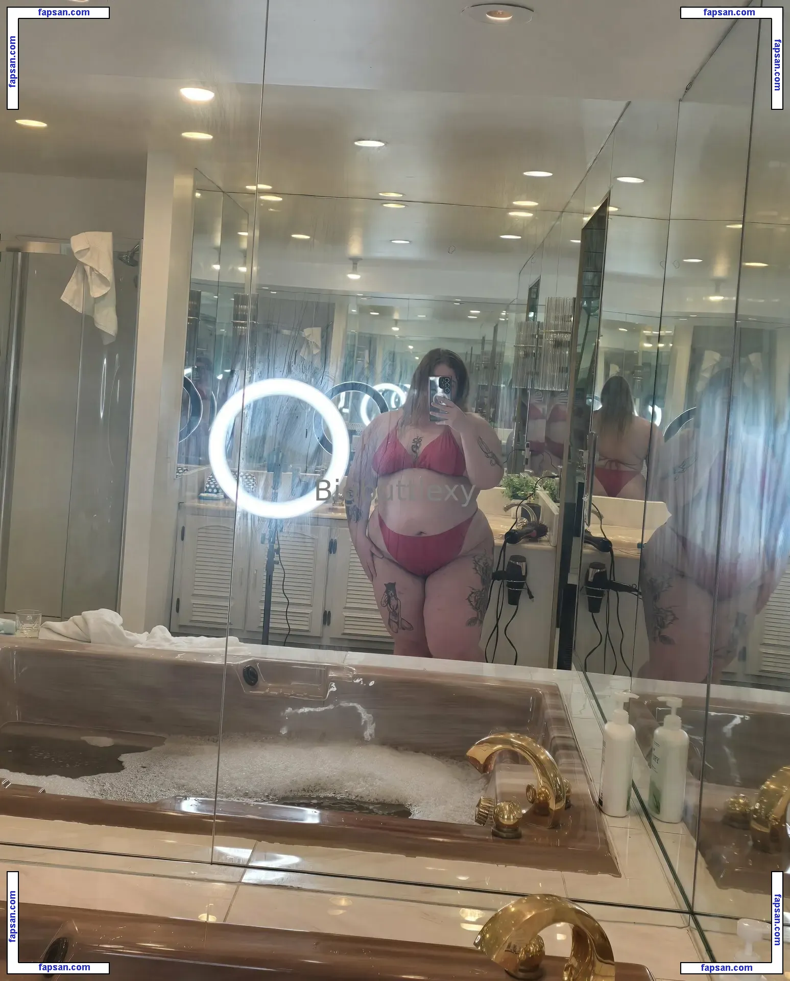 bigbuttlexy nude photo #0015 from OnlyFans