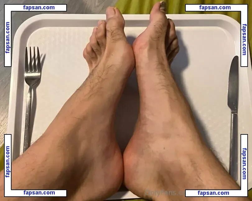 bigfeet4uspain nude photo #0002 from OnlyFans
