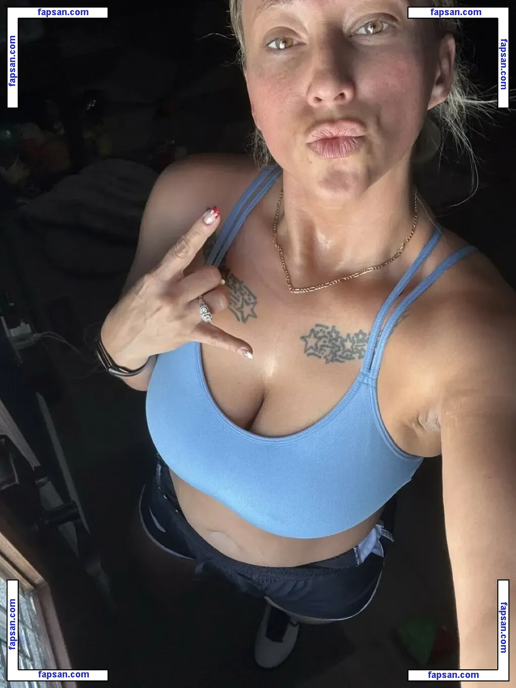 bigtitsmcgee612 nude photo #0019 from OnlyFans