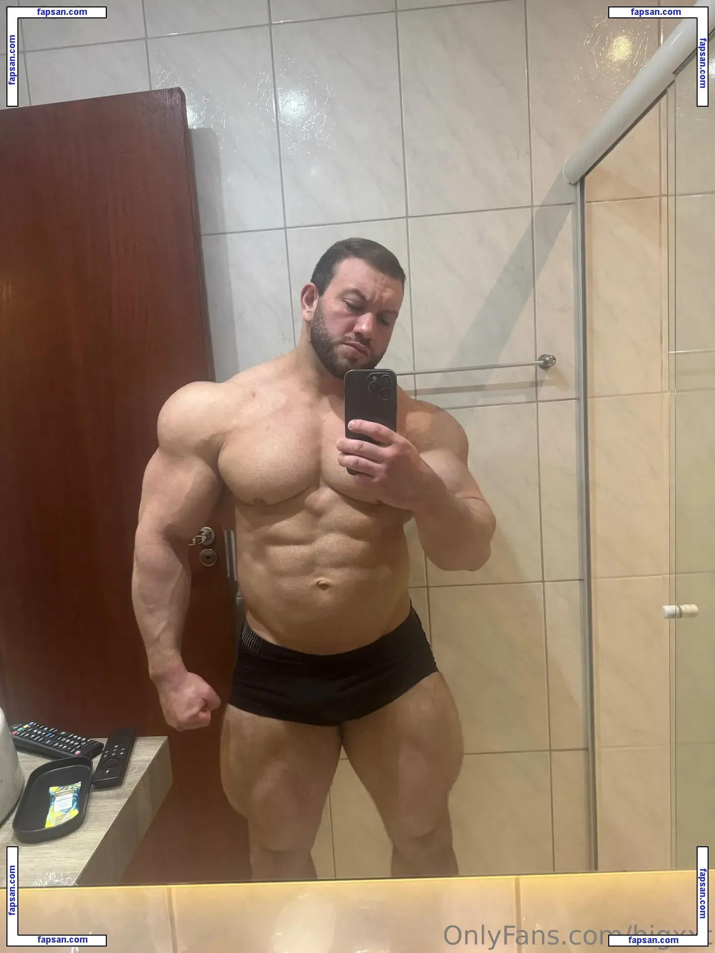 bigxxt nude photo #0004 from OnlyFans
