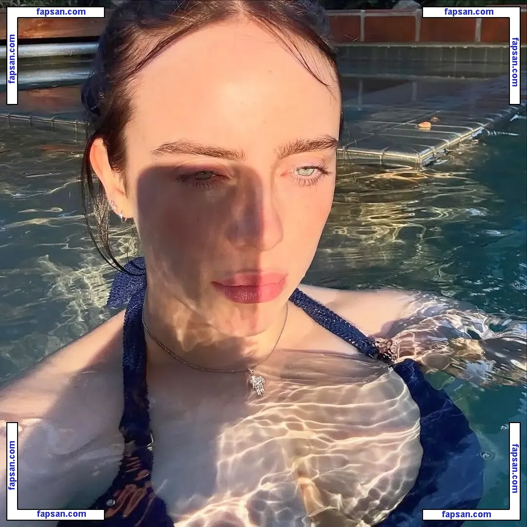 Billie Eilish nude photo #0128 from OnlyFans