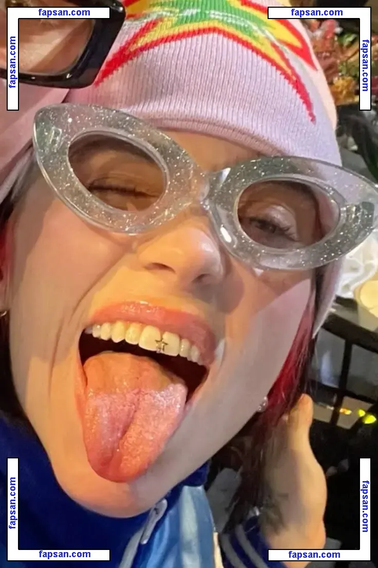 Billie Eilish голая фото #0227 с Онлифанс