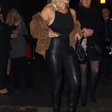 Billie Faiers голая #0147