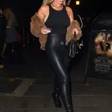 Billie Faiers голая #0149