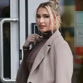 Billie Faiers голая #0163