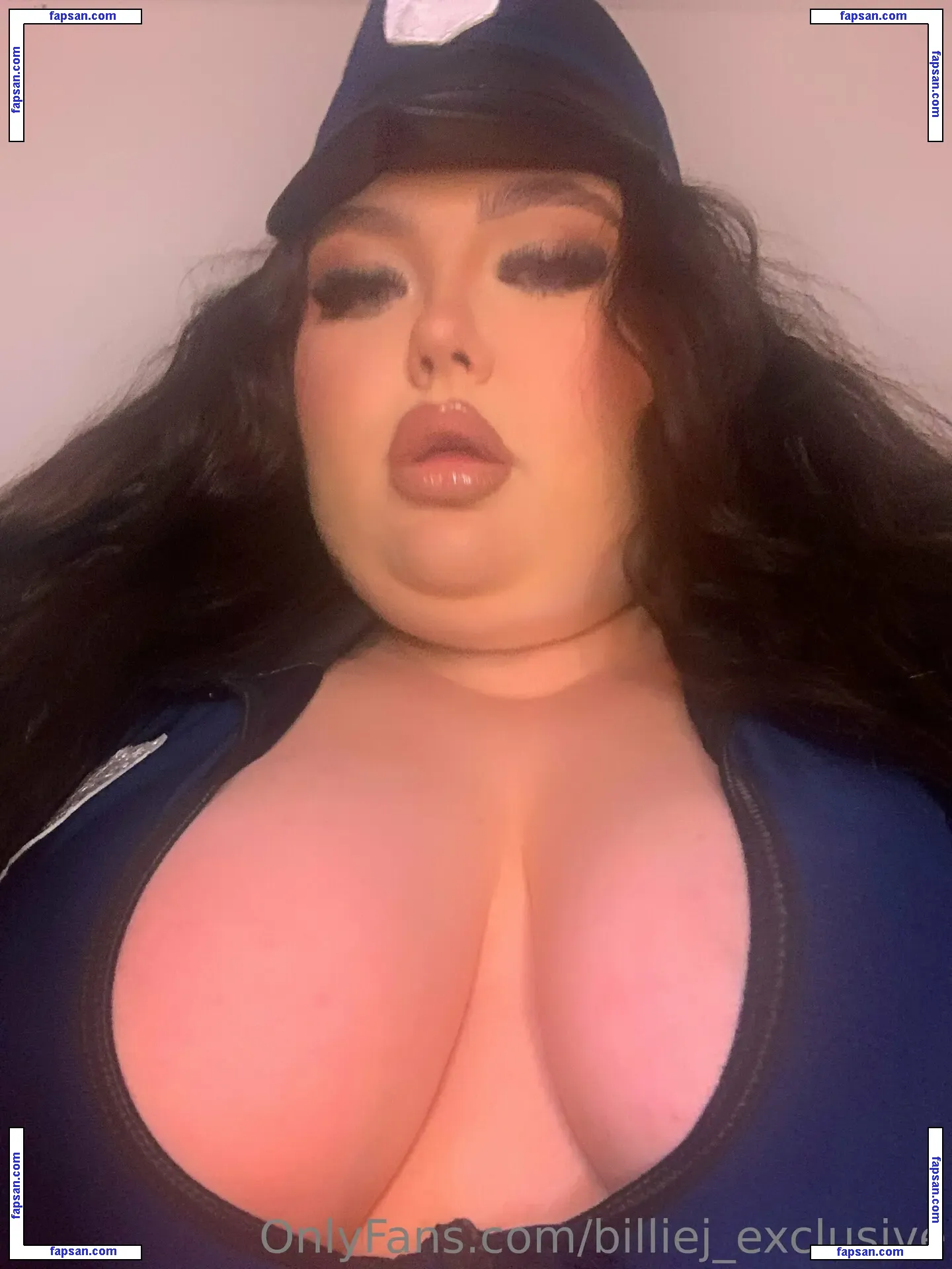 billiejofficiall nude photo #0007 from OnlyFans