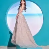 Bini Aiah голая #0005