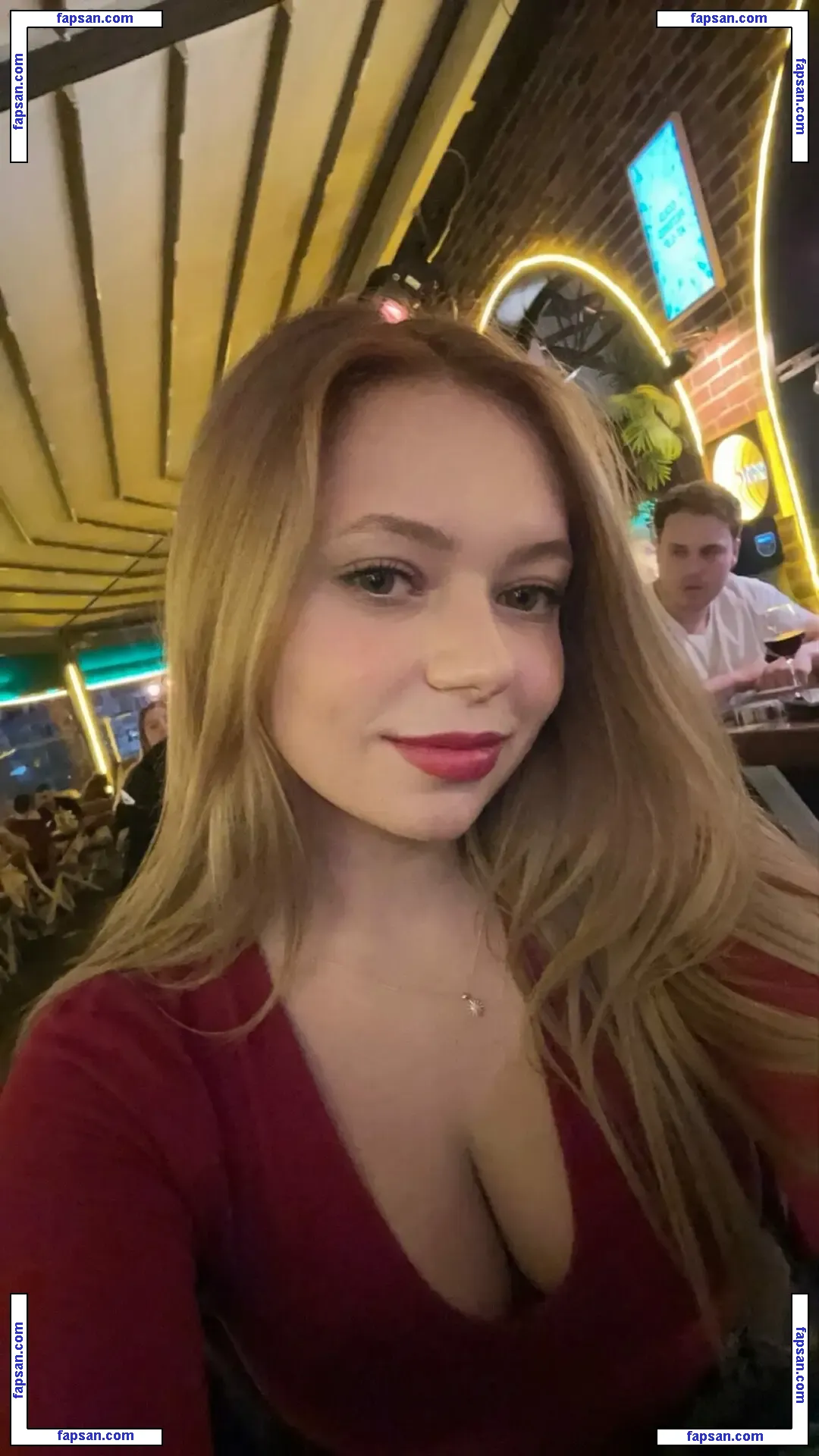 biranset голая фото #0013 с Онлифанс