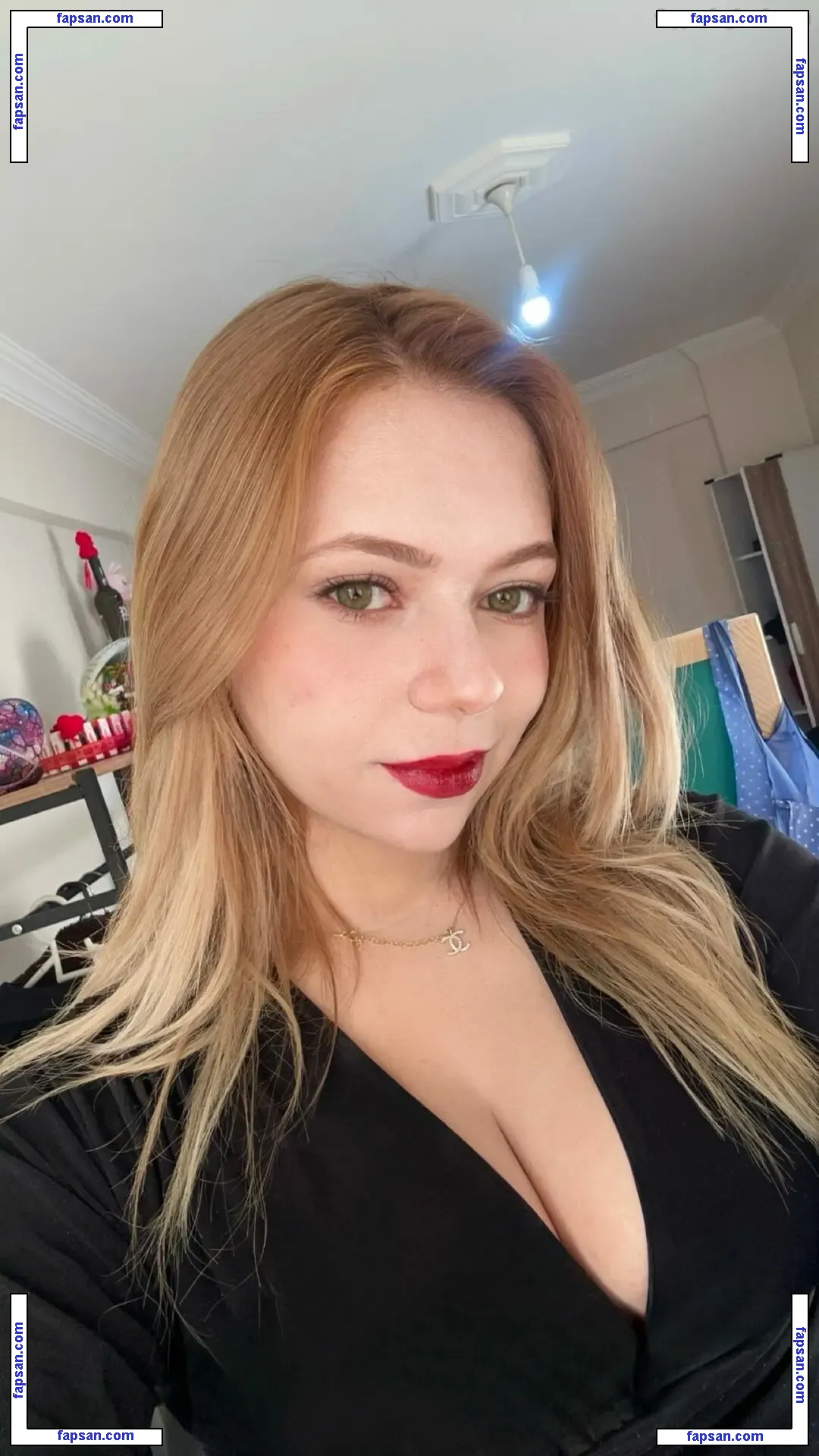 biranset голая фото #0019 с Онлифанс