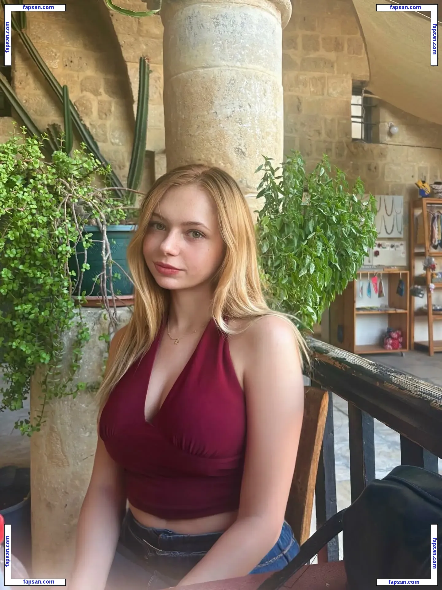 biranset голая фото #0024 с Онлифанс