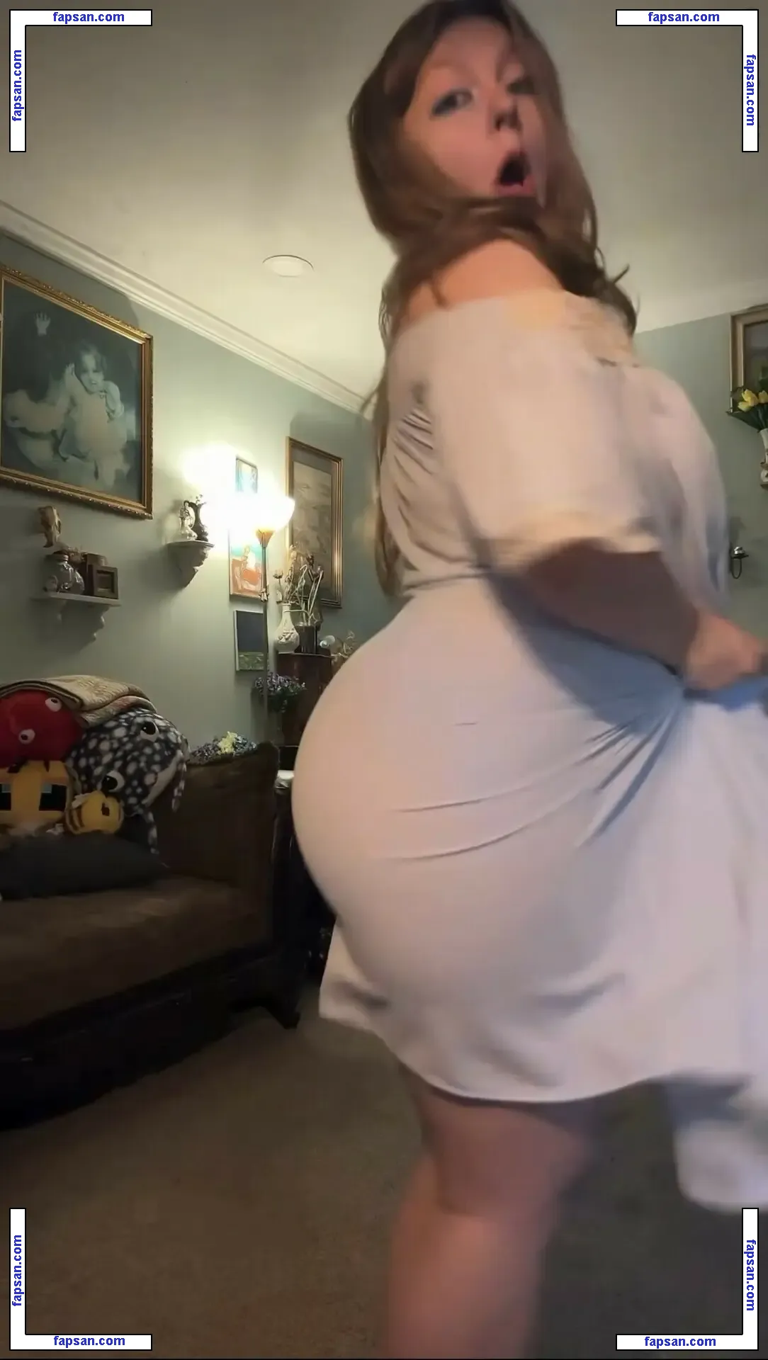 Birdie_moo_ nude photo #0004 from OnlyFans