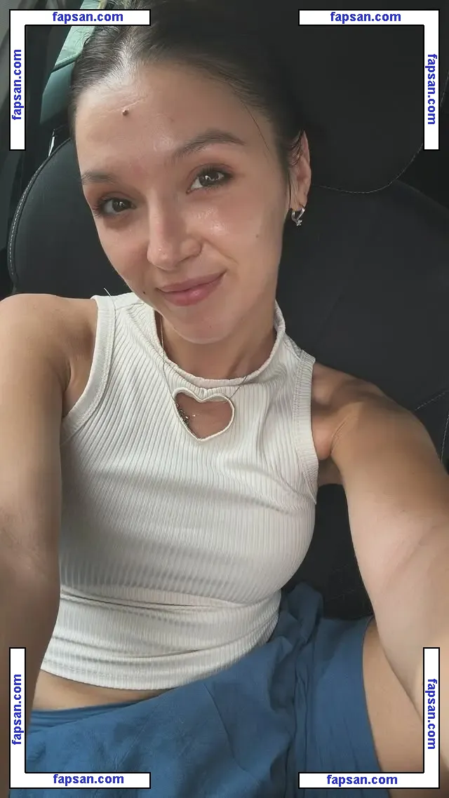 Bisscute nude photo #0083 from OnlyFans