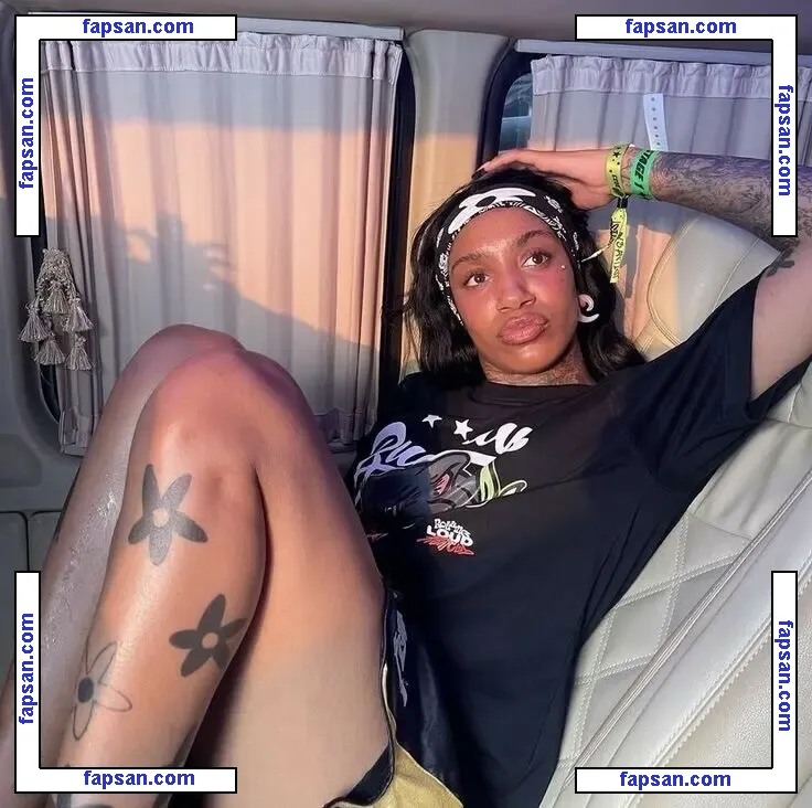 bktherula голая фото #0002 с Онлифанс