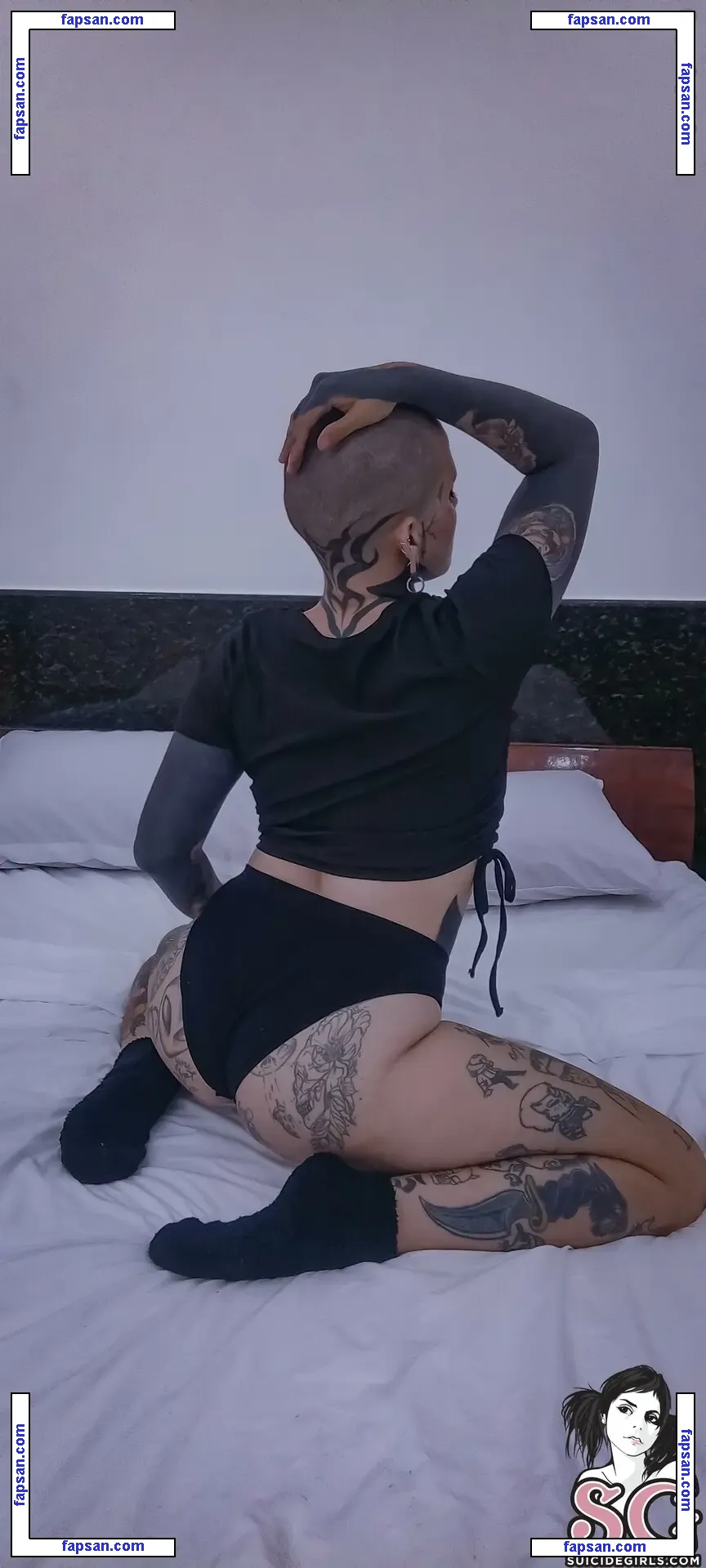 Blackmily nude photo #0004 from OnlyFans