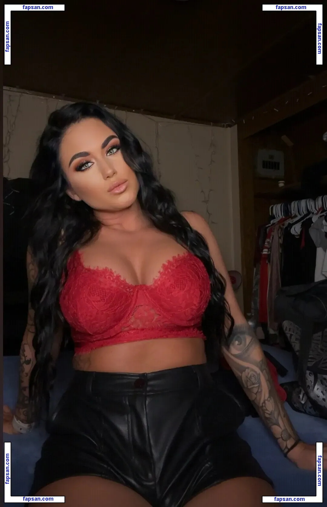 blackwidow42 голая фото #0001 с Онлифанс