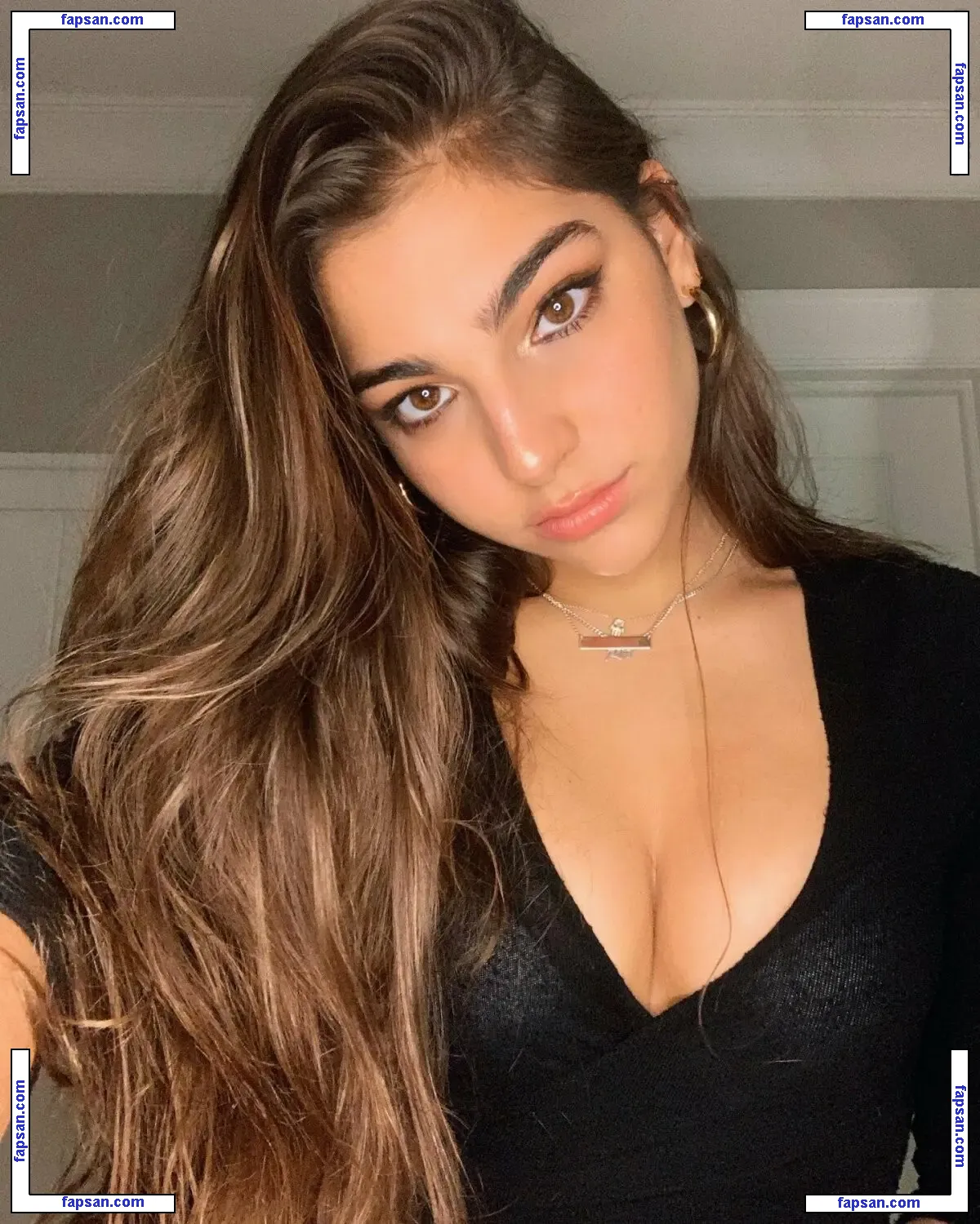 blairdaviss голая фото #0001 с Онлифанс