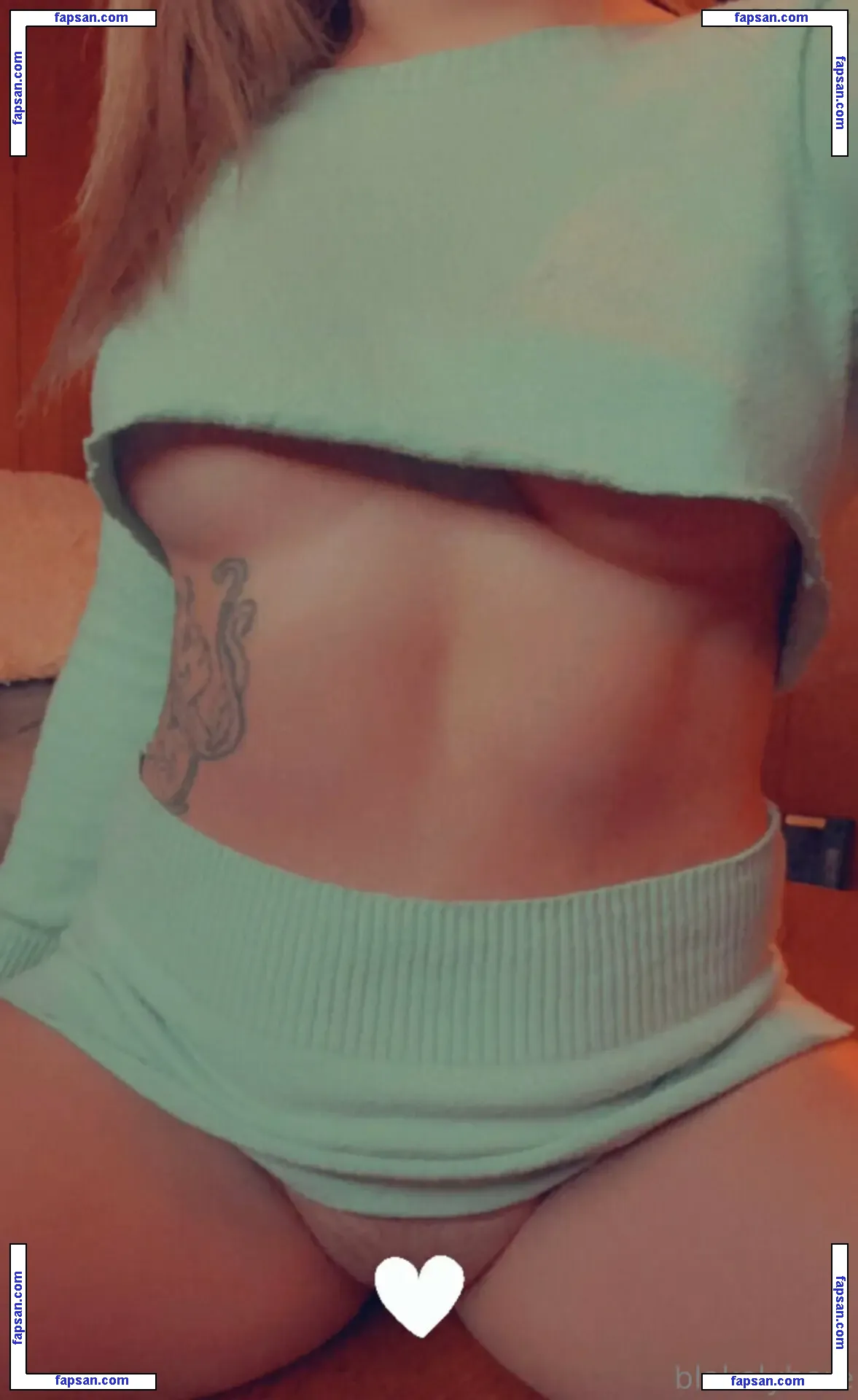 blakelyhere nude photo #0004 from OnlyFans