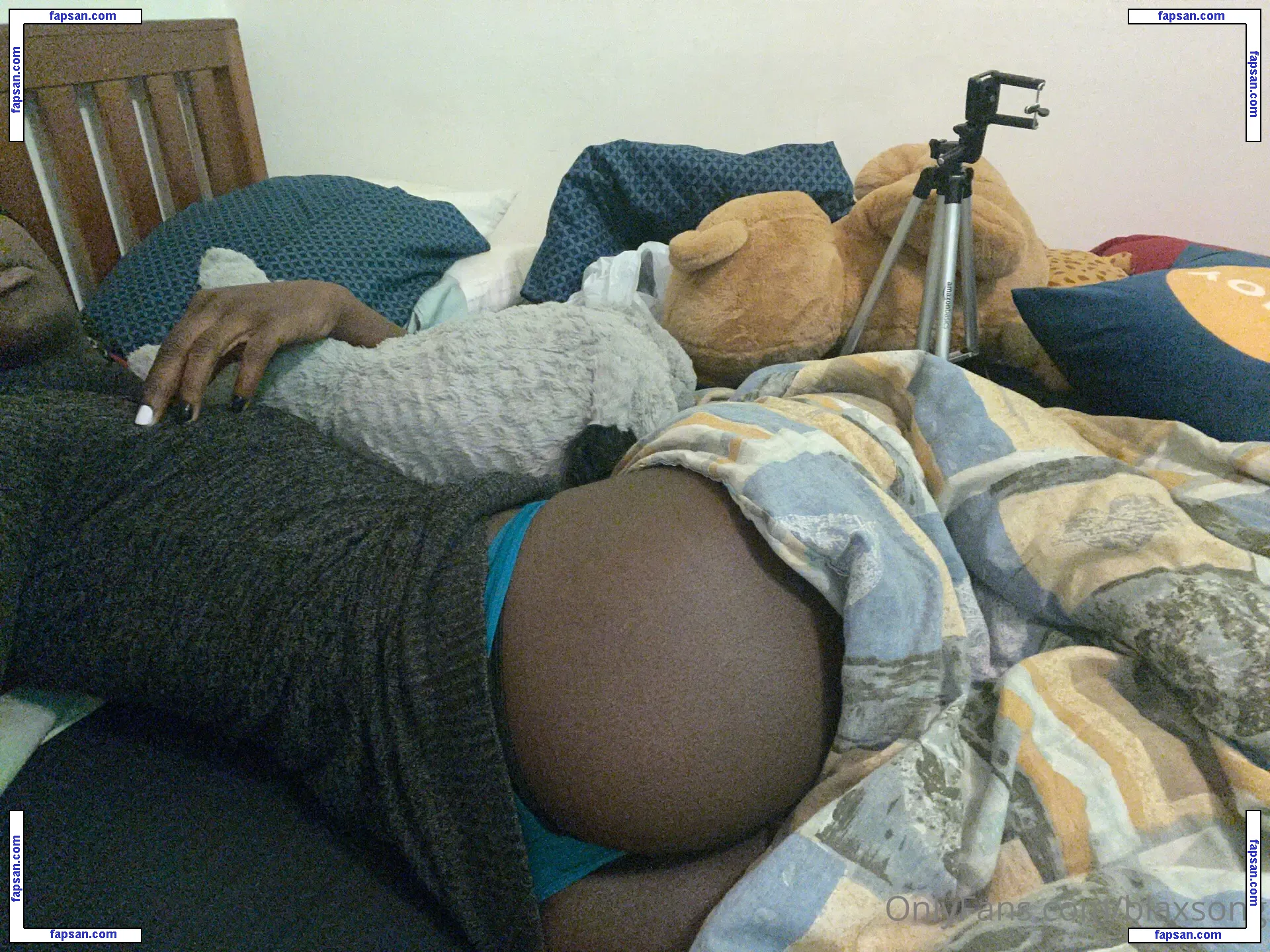 blaxsong nude photo #0021 from OnlyFans