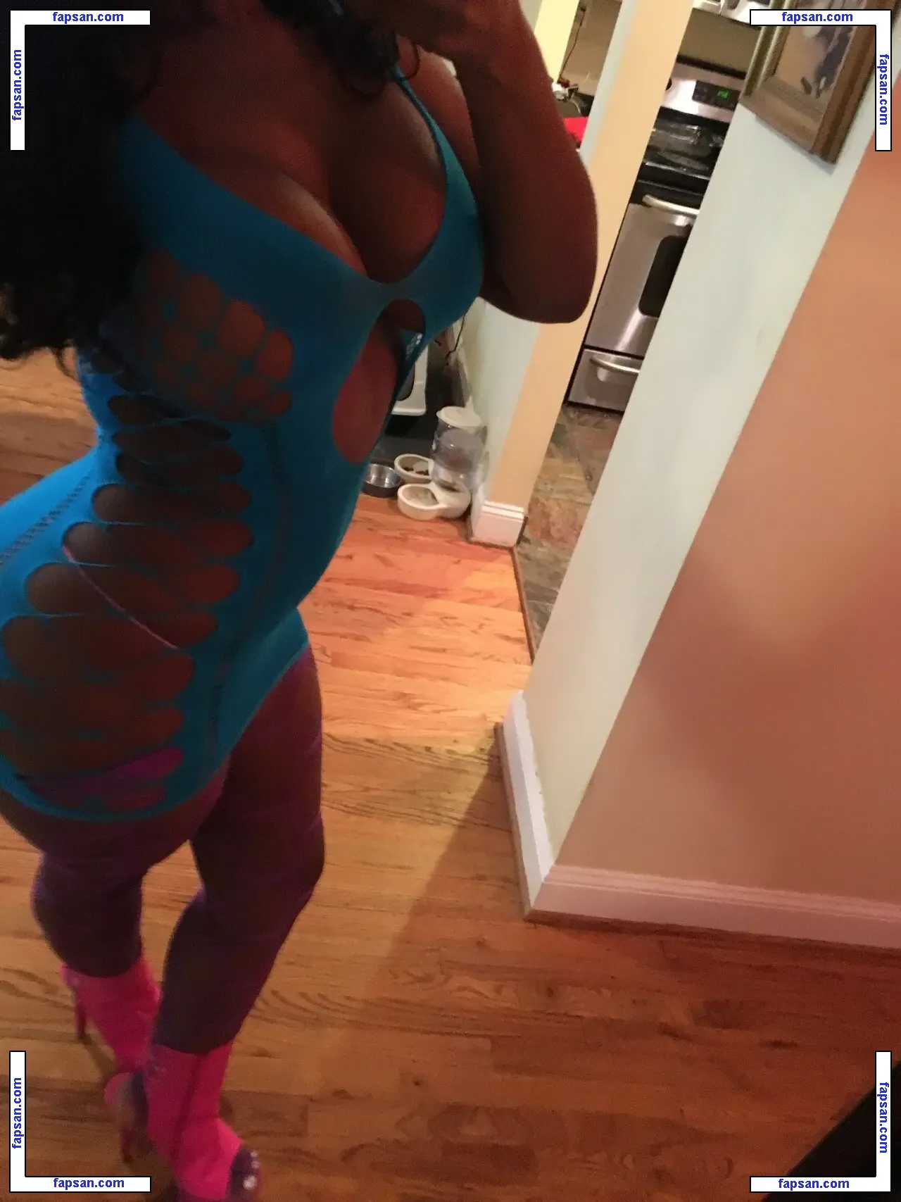 Blimbo Blerd nude photo #0007 from OnlyFans