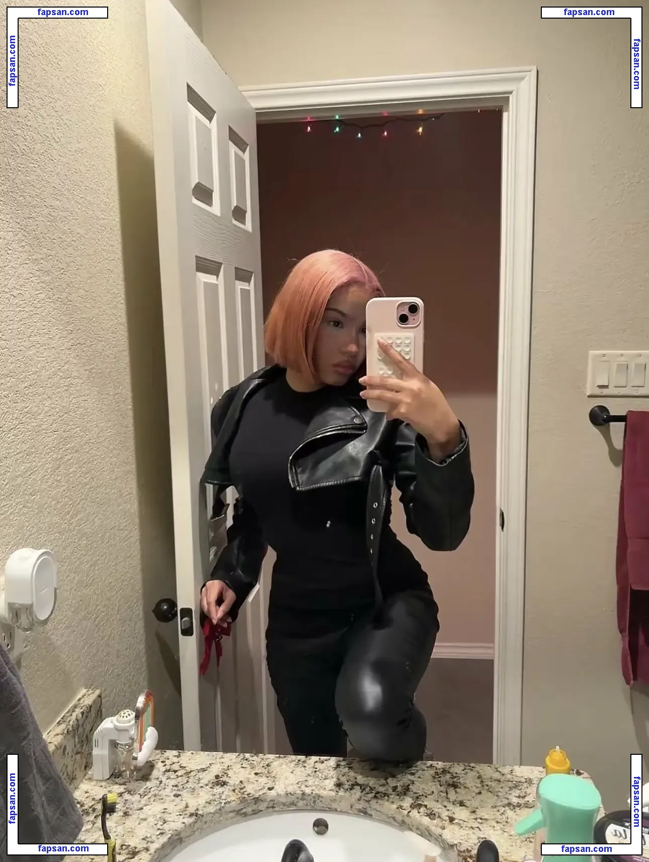 bllessiingss nude photo #0009 from OnlyFans