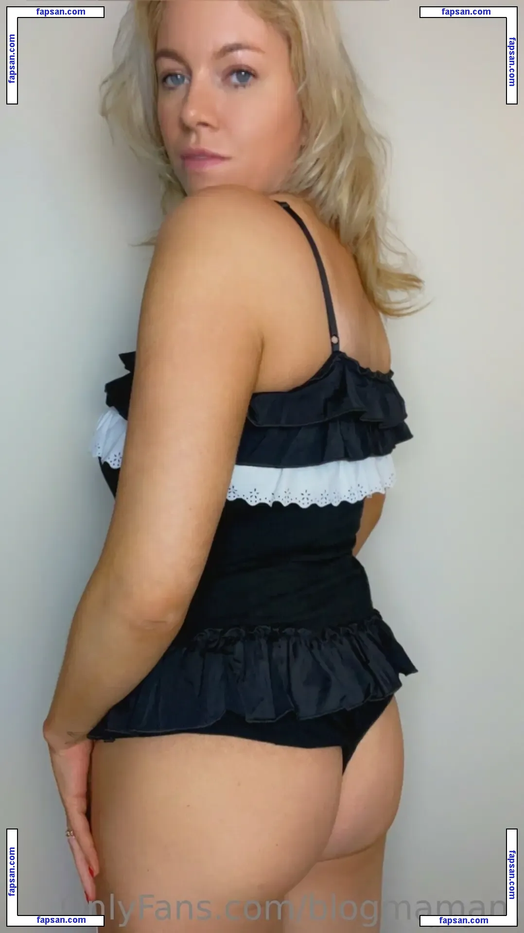 blogmama nude photo #0019 from OnlyFans