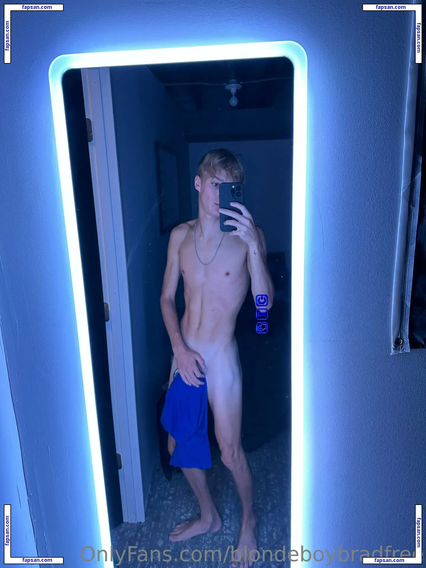 blondeboybradfree nude photo #0018 from OnlyFans