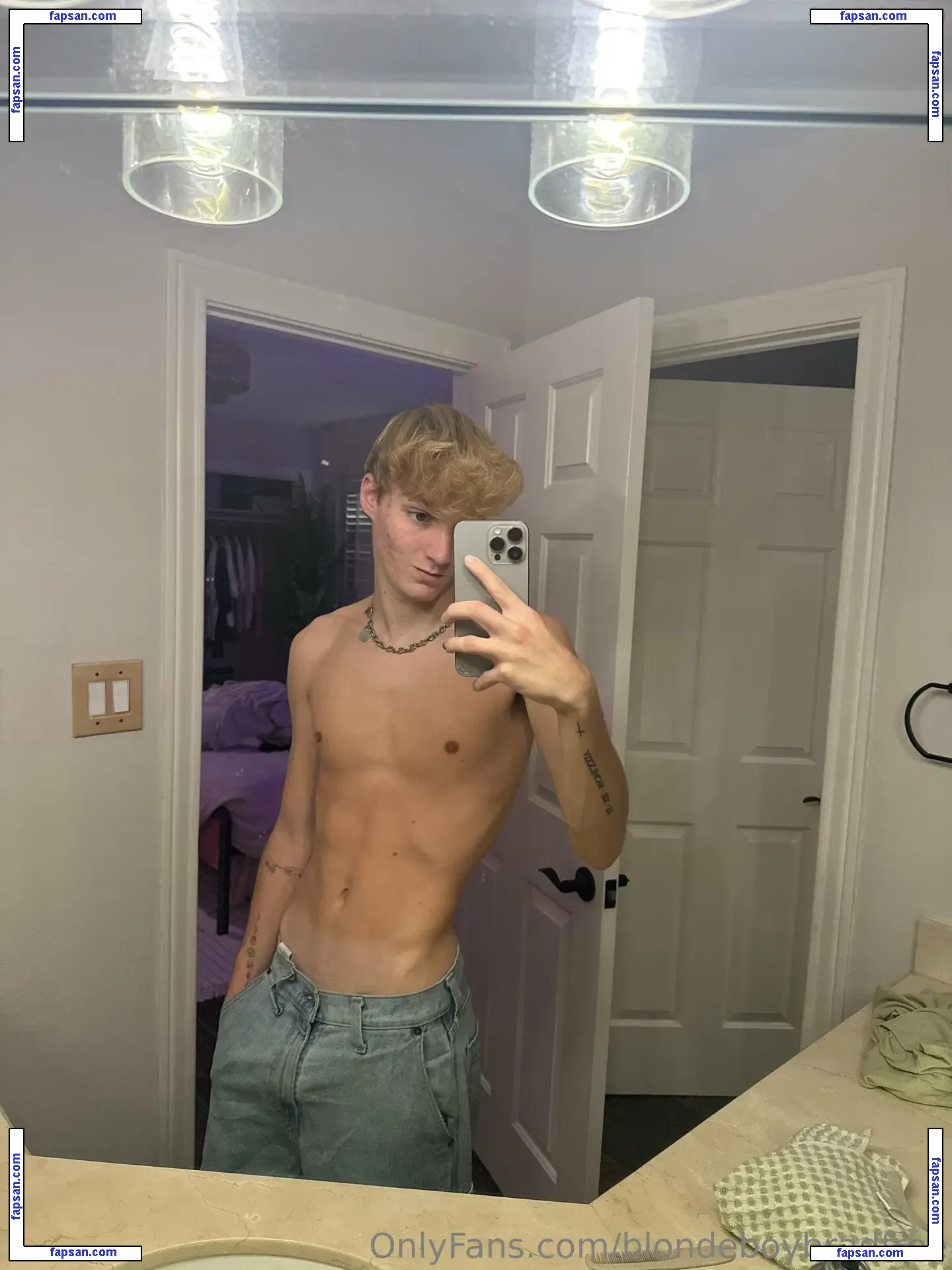 blondeboybradfree nude photo #0063 from OnlyFans