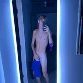 blondeboybradfree голая #0018