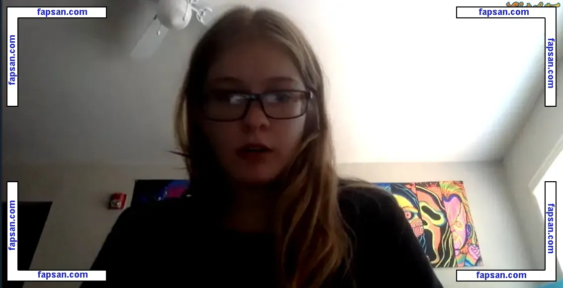 blondiebae1 голая фото #0001 с Онлифанс