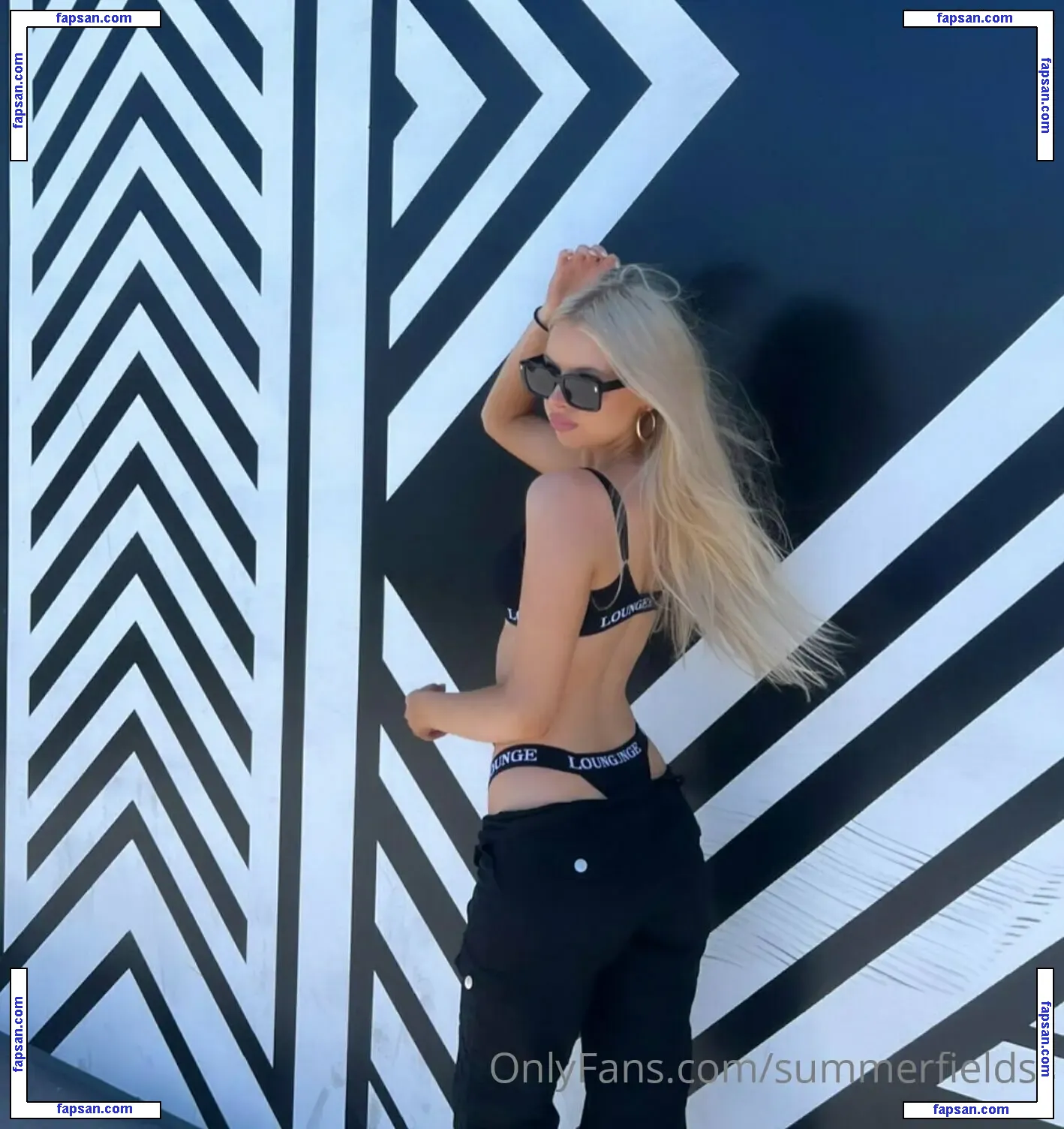 blondiestargirl nude photo #0019 from OnlyFans