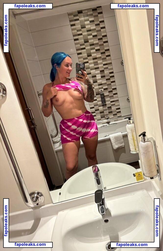 blueinkx / Uk Hotwife / blueink nude photo #0007 from OnlyFans