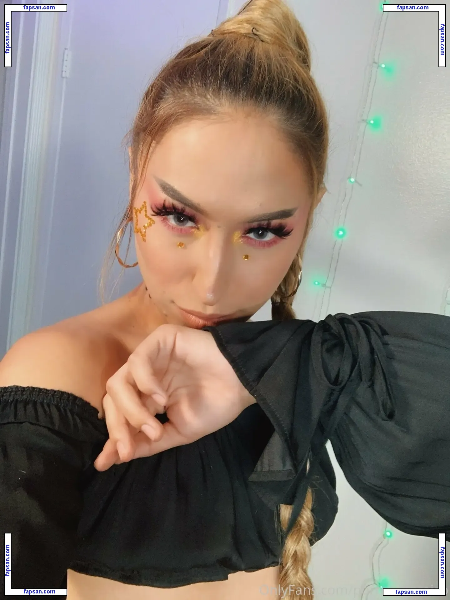 bluntsandparadise nude photo #0032 from OnlyFans