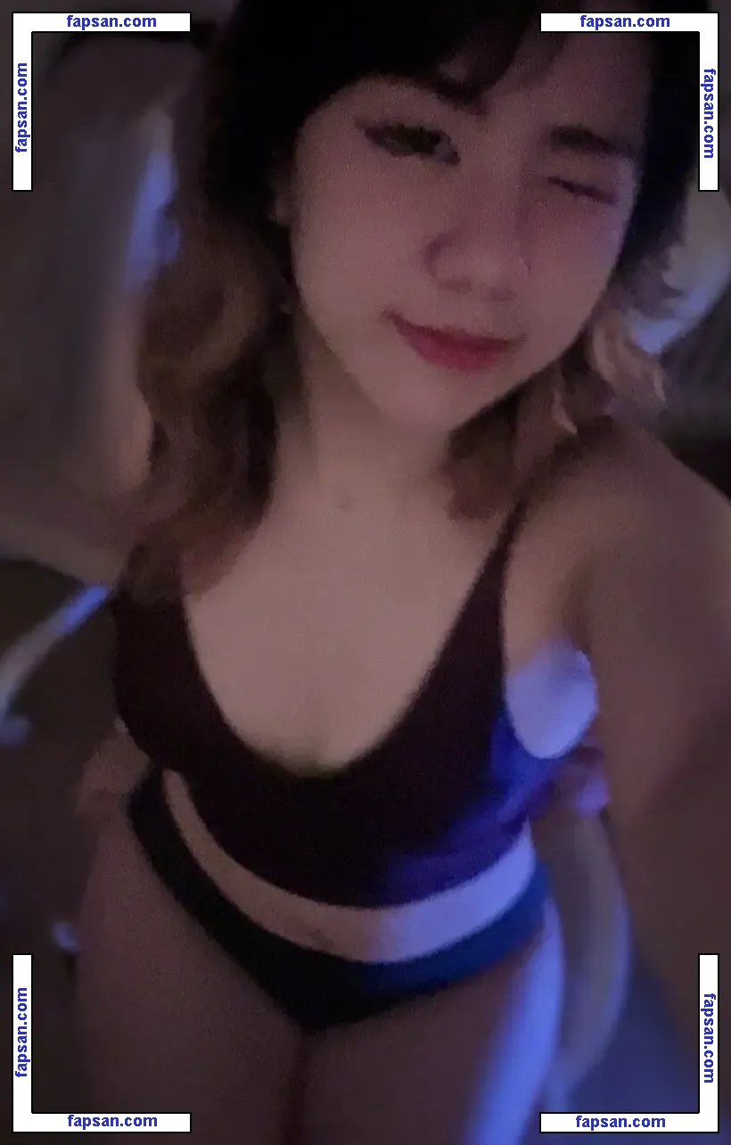 blushingsora nude photo #0007 from OnlyFans