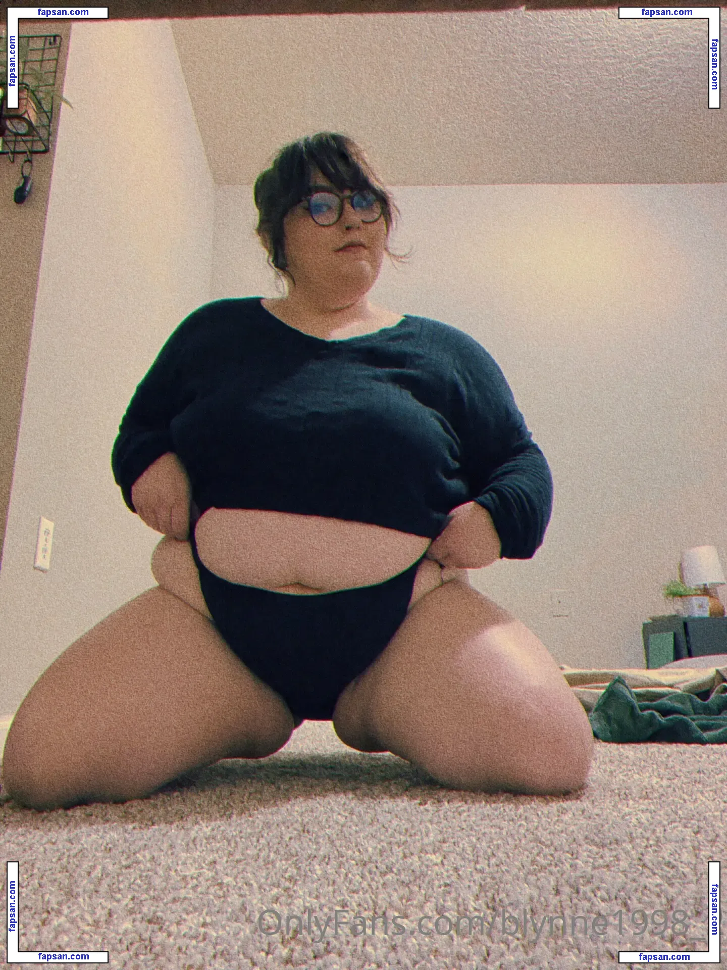 blynne1998_2 nude photo #0001 from OnlyFans