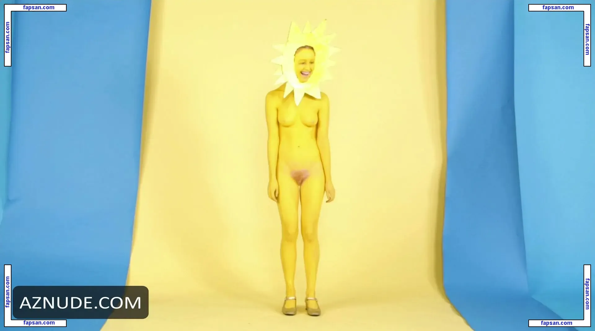 Bobbi Salvor Menuez голая фото #0008 с Онлифанс