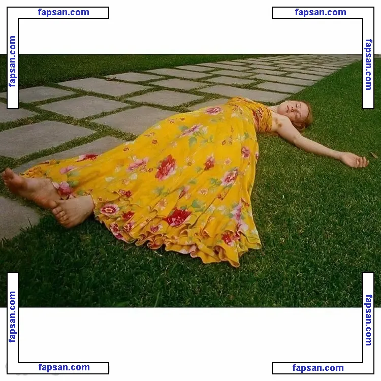 Bobbi Salvor Menuez голая фото #0014 с Онлифанс